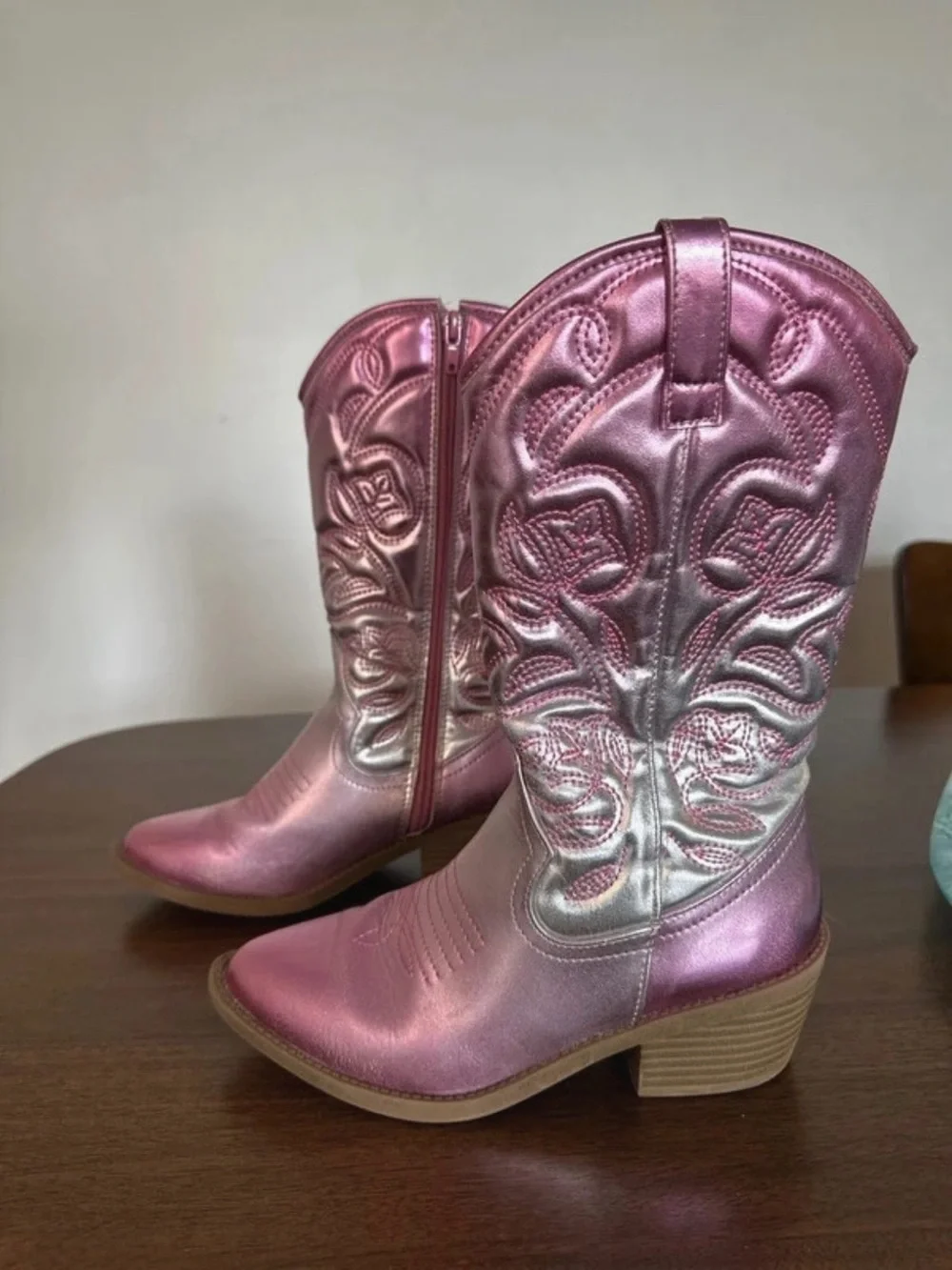 Steve Madden Metallic Pink Western Cowboy Boots Girls Size 4